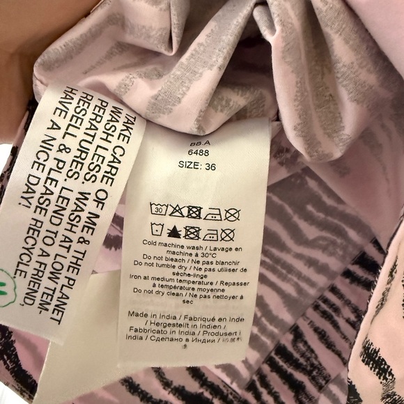 Ganni NWT Zebra Print Poplin Organic cotton balloon sleeve blouse- size 36 EU - Picture 7 of 14